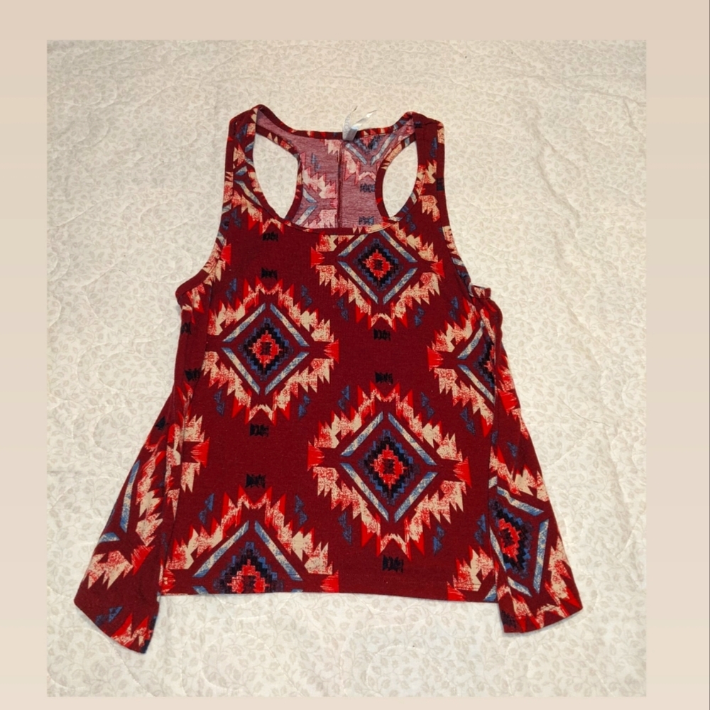 Wallflower | Size M | Red Patterned Tank Top
